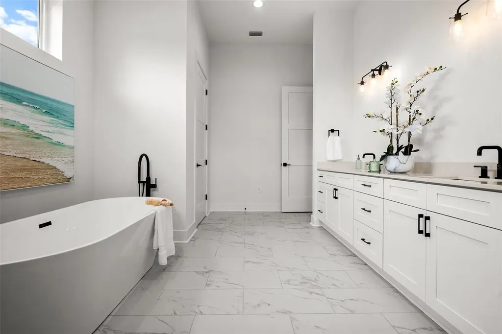 597 Buttonwood Drive Longboat Key FL 34228