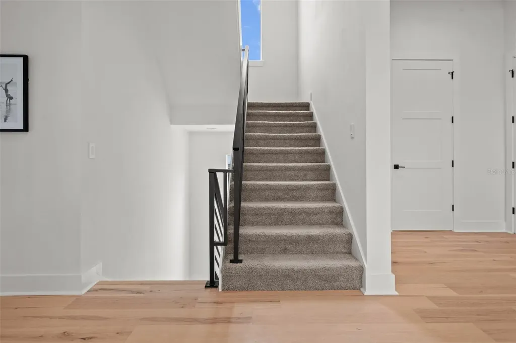 597 Buttonwood Drive Longboat Key FL 34228