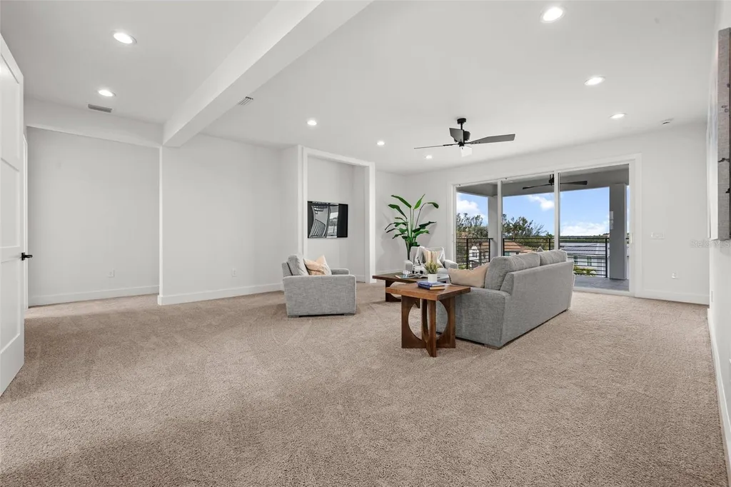 597 Buttonwood Drive Longboat Key FL 34228