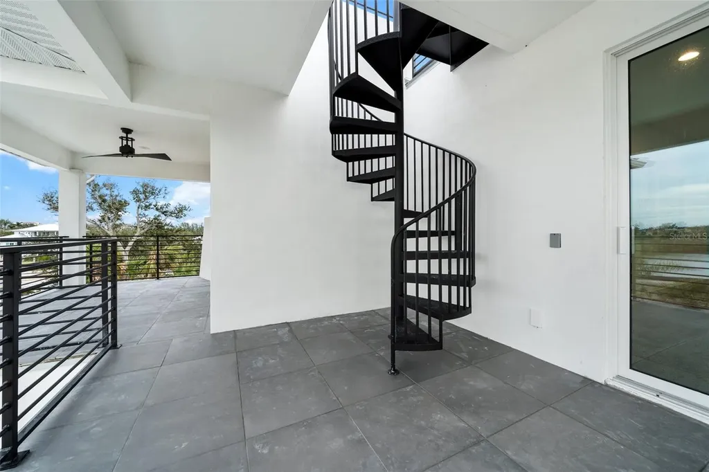 597 Buttonwood Drive Longboat Key FL 34228