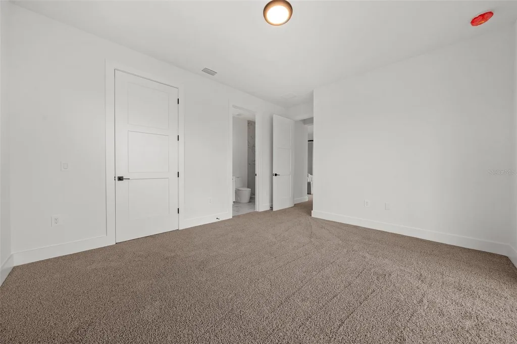 597 Buttonwood Drive Longboat Key FL 34228