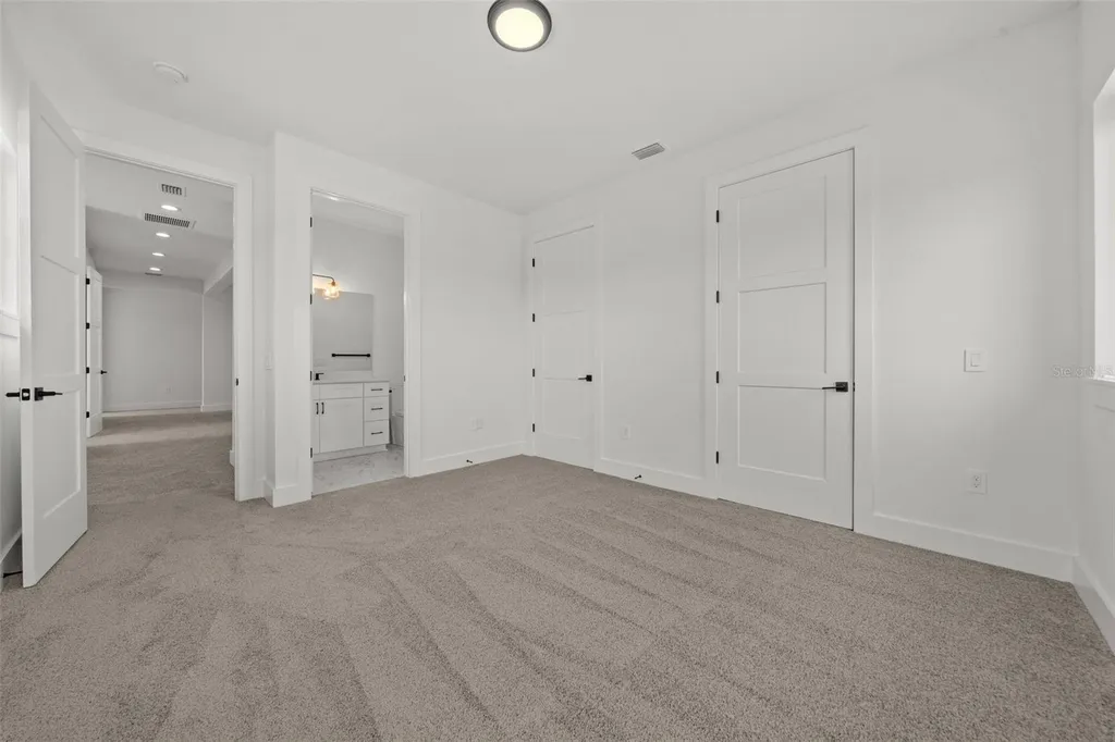 597 Buttonwood Drive Longboat Key FL 34228