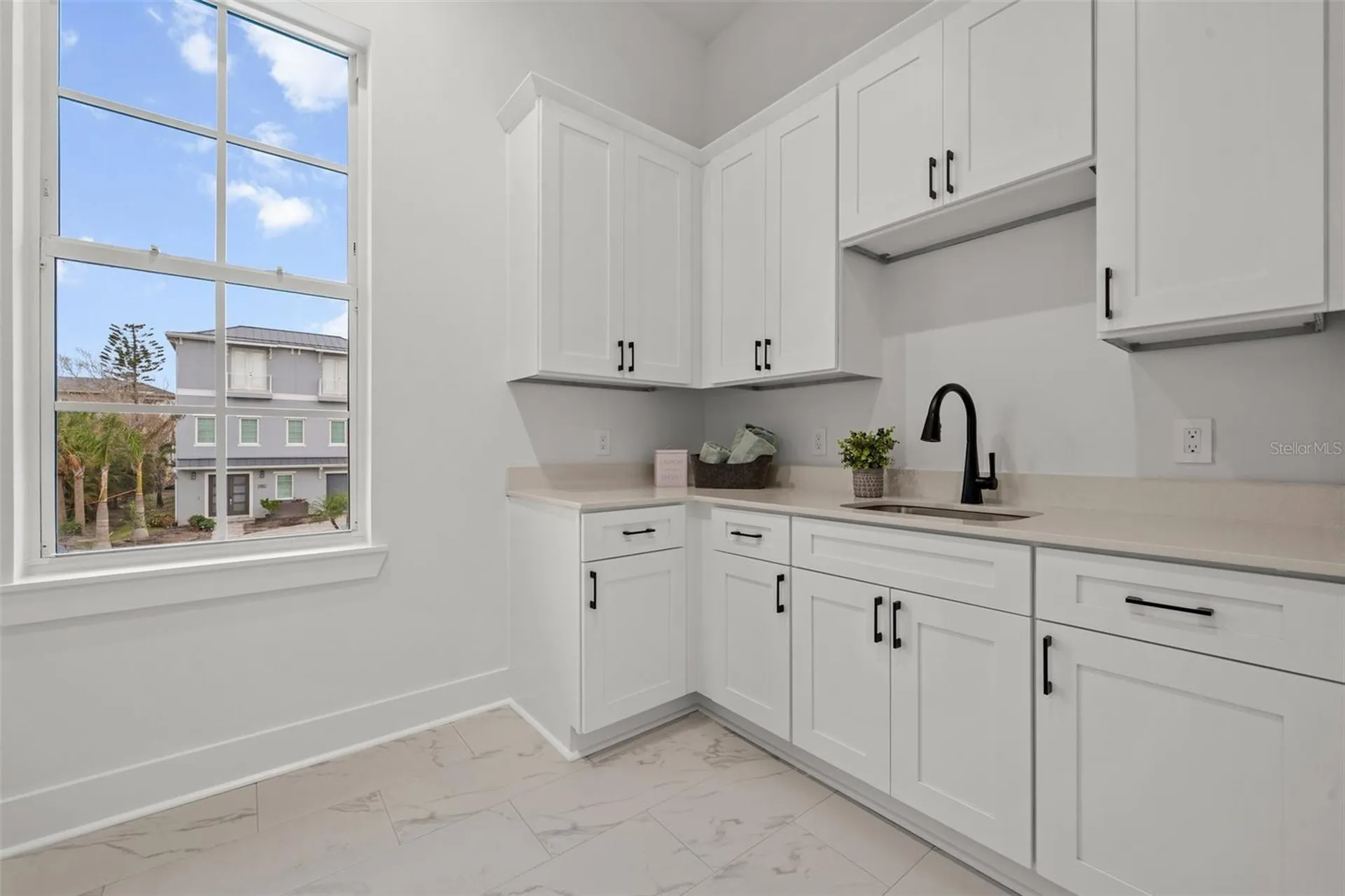 597 Buttonwood Drive Longboat Key FL 34228