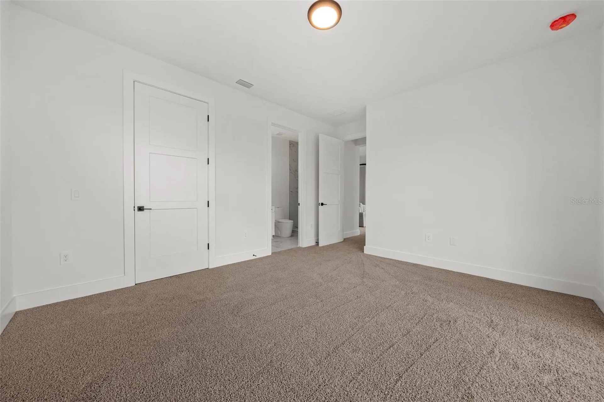 597 Buttonwood Drive Longboat Key FL 34228