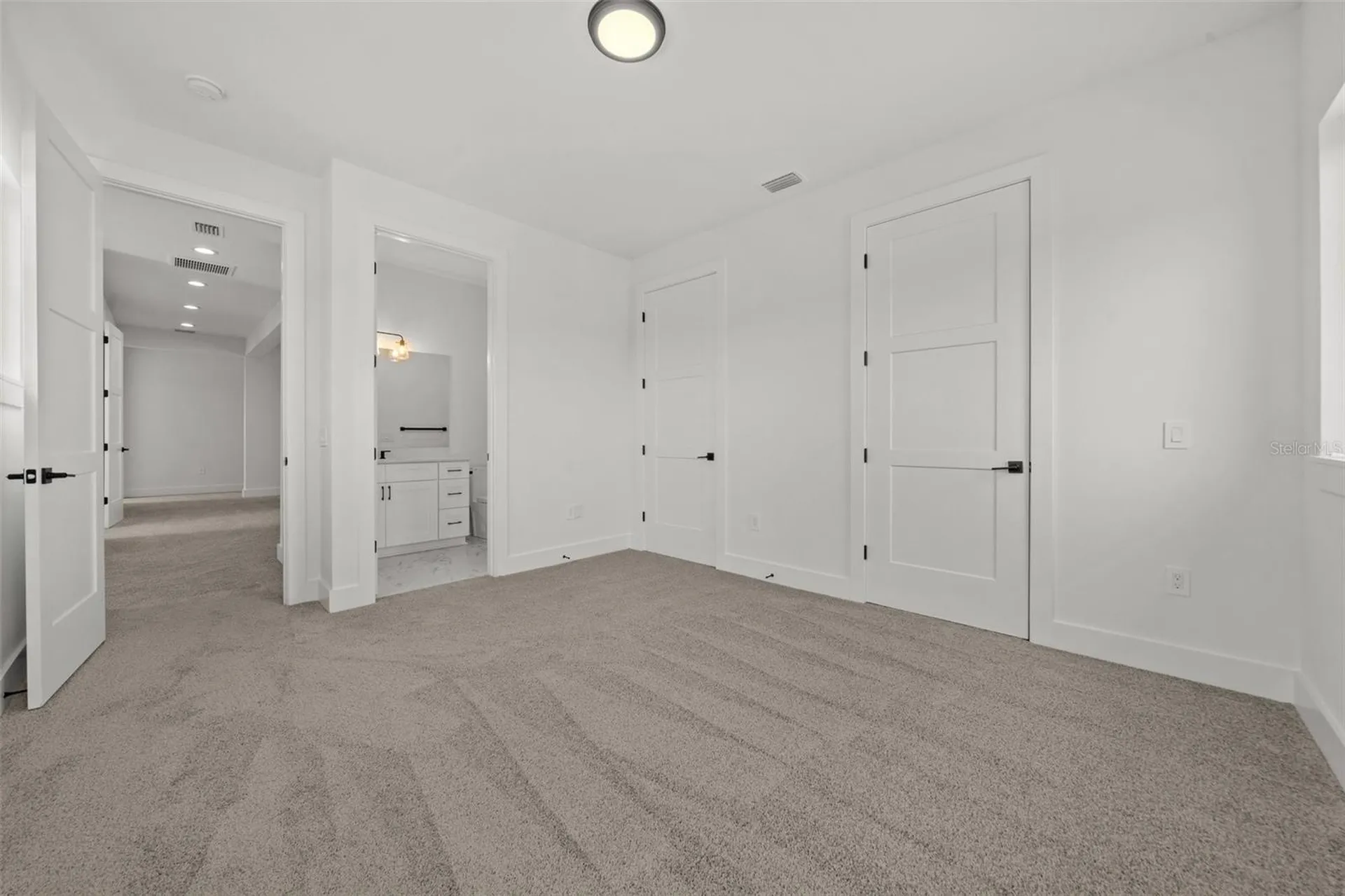 597 Buttonwood Drive Longboat Key FL 34228