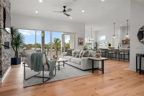 597 Buttonwood Drive Longboat Key FL 34228