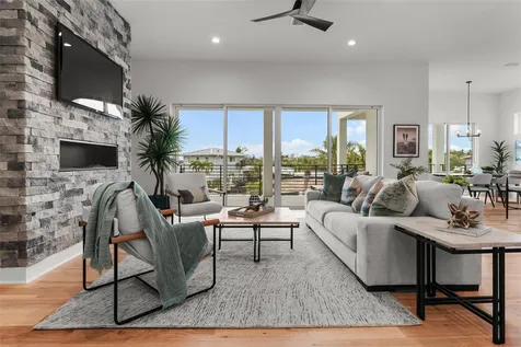 597 Buttonwood Drive Longboat Key FL 34228