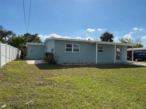 8503 Dorothy Avenue North Port FL 34287