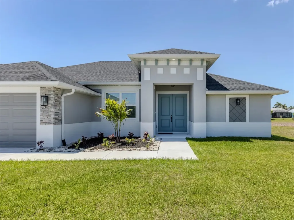 65 Fairway Road Rotonda West FL 33947