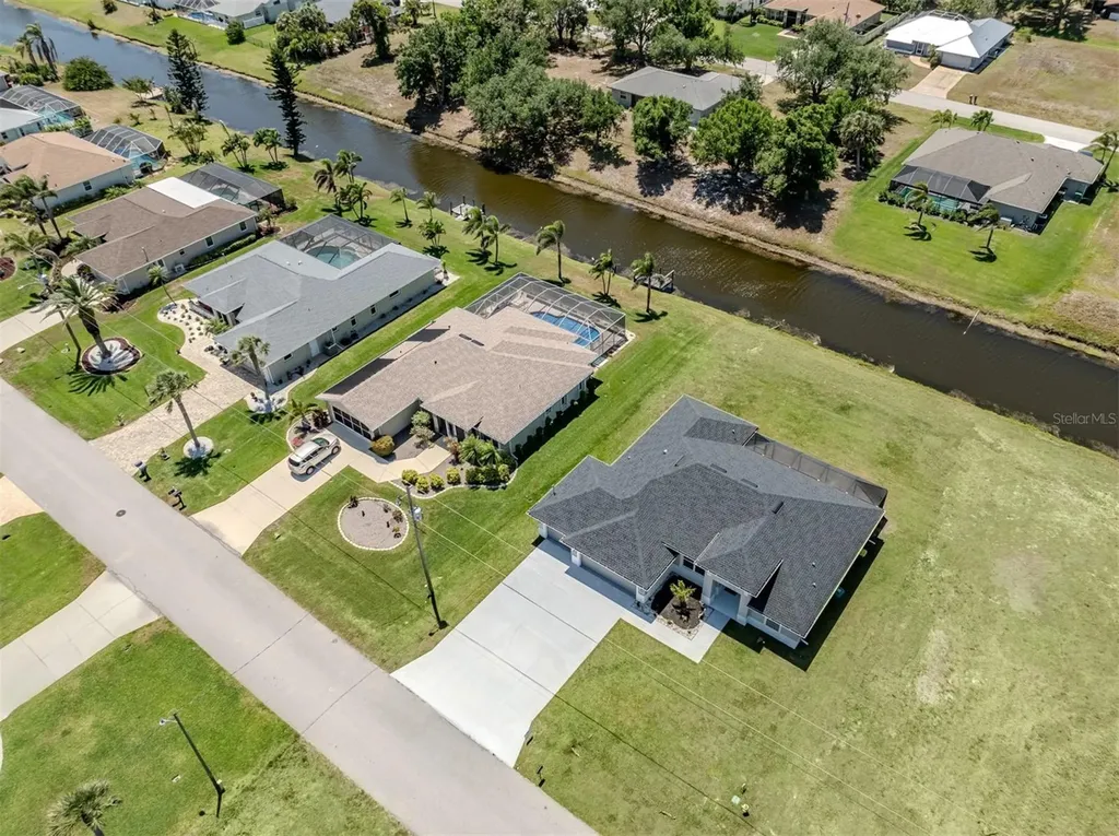 65 Fairway Road Rotonda West FL 33947