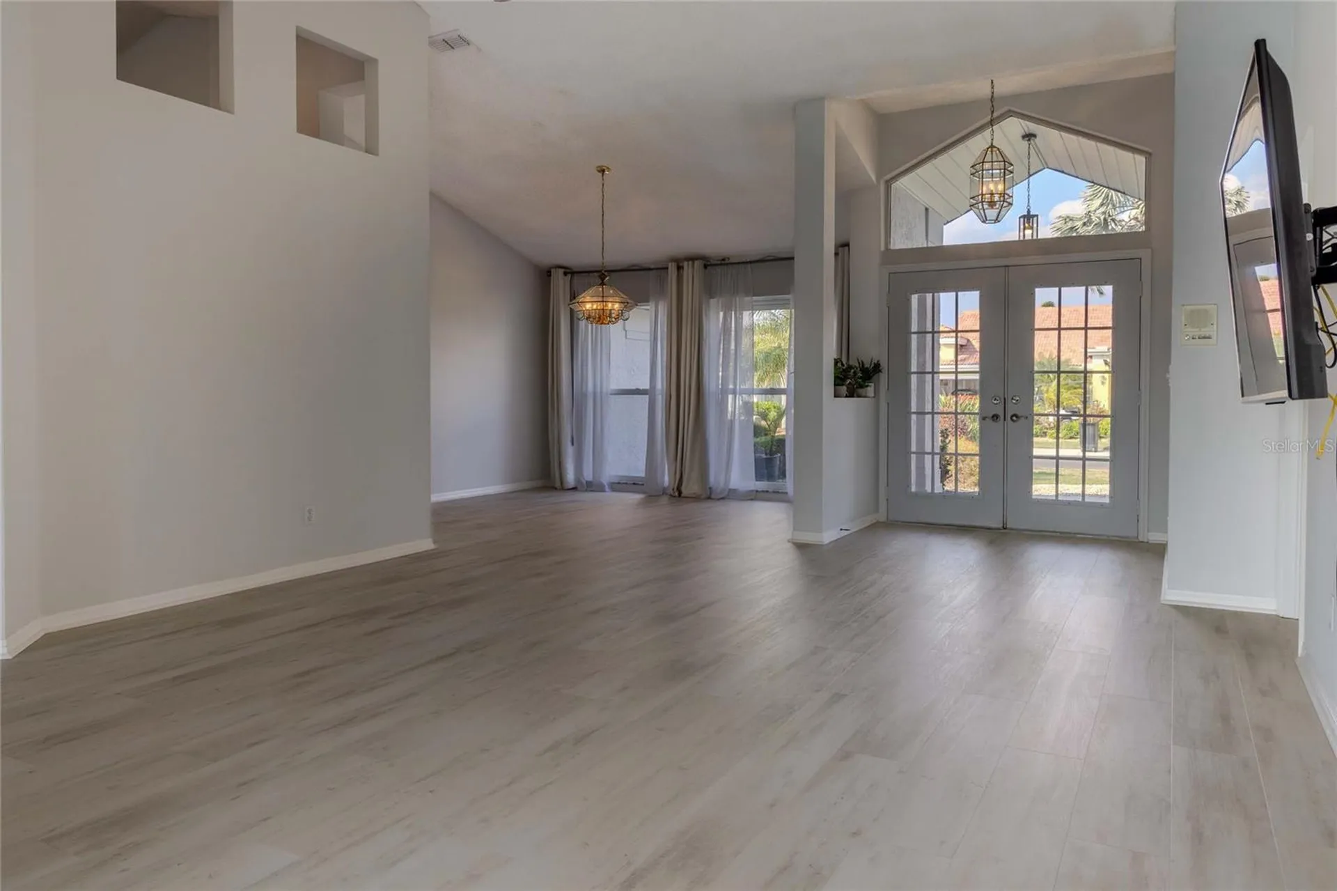 1211 Peridot Lane Sun City Center FL 33573