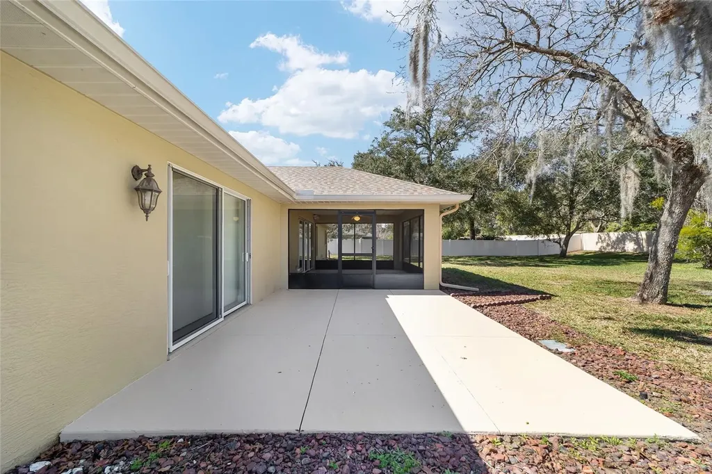 6279 SE 8th Lane Ocala FL 34472