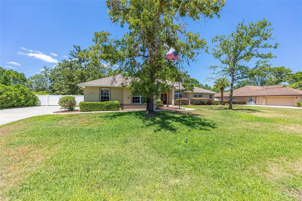 6279 SE 8th Lane Ocala FL 34472