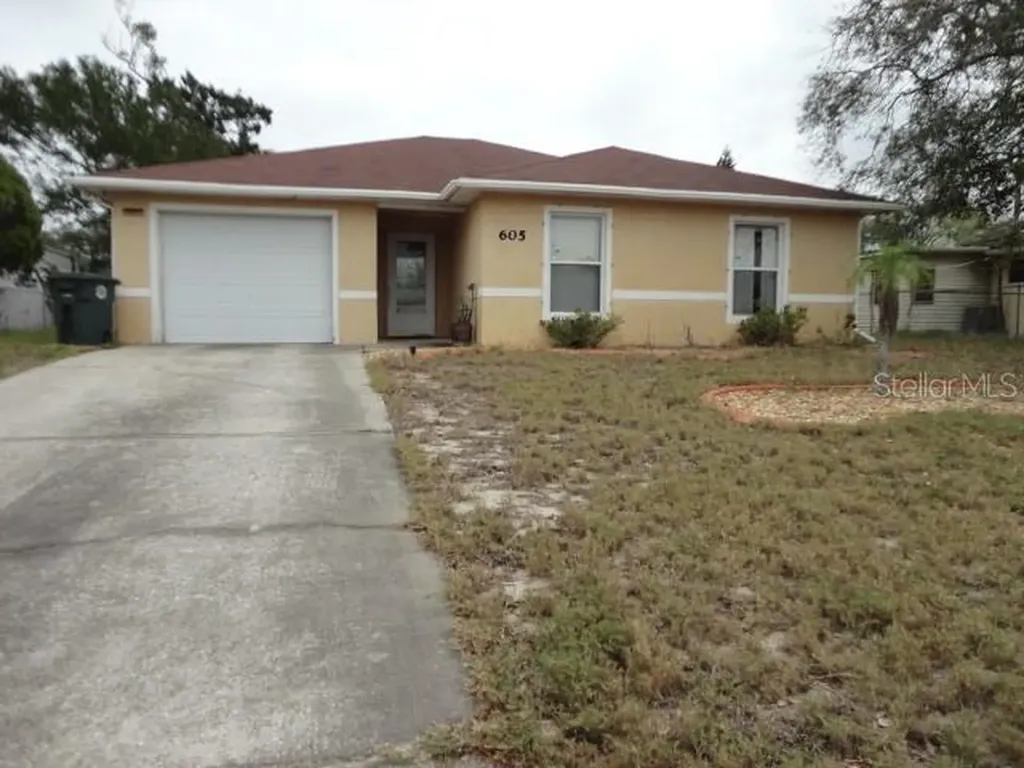 605 Van Ness Street Daytona Beach FL 32114