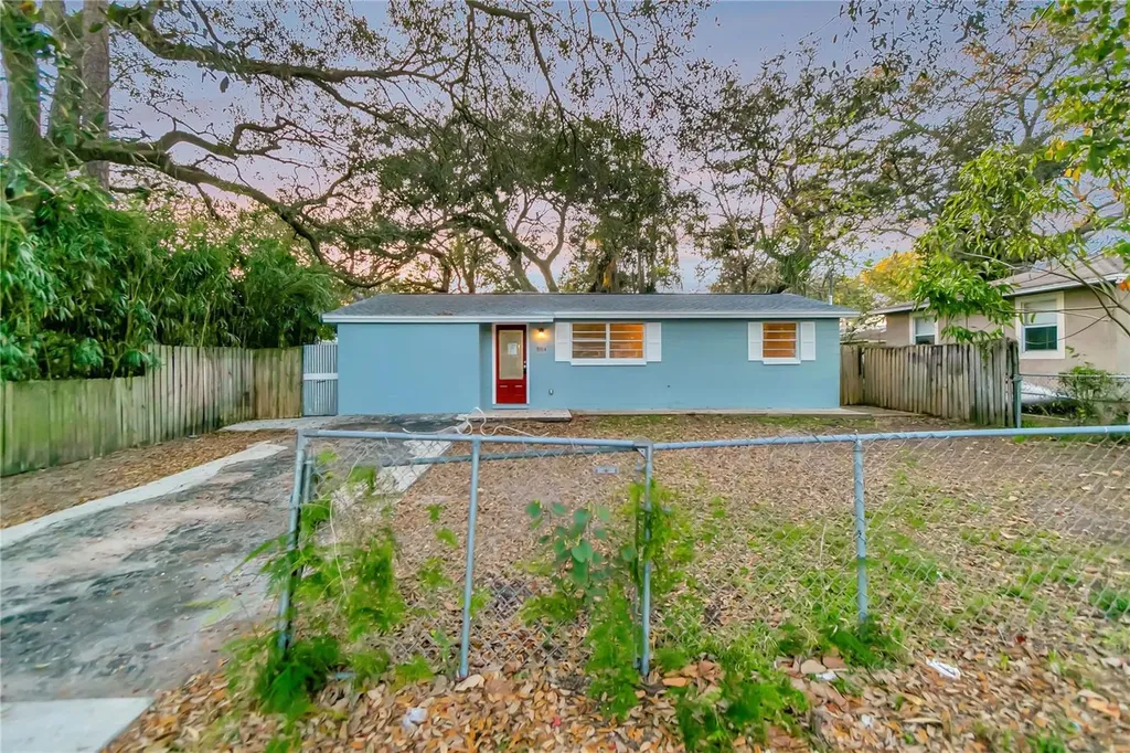 8914 N Ola Avenue Tampa FL 33604