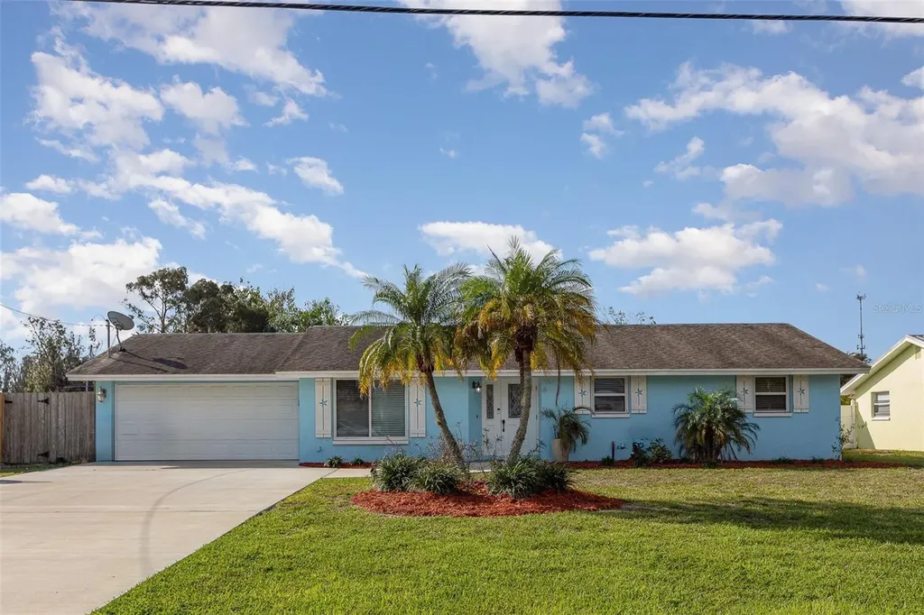 608 Florida Circle S Apollo Beach FL 33572