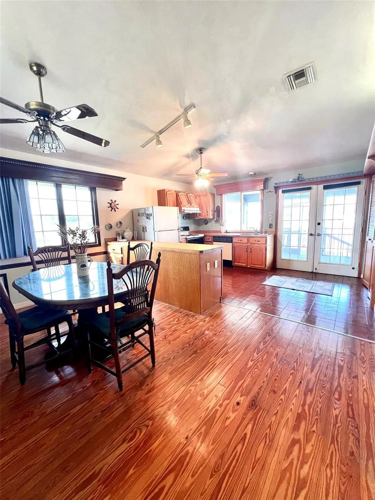103 Tahiti Circle Naples FL 34113