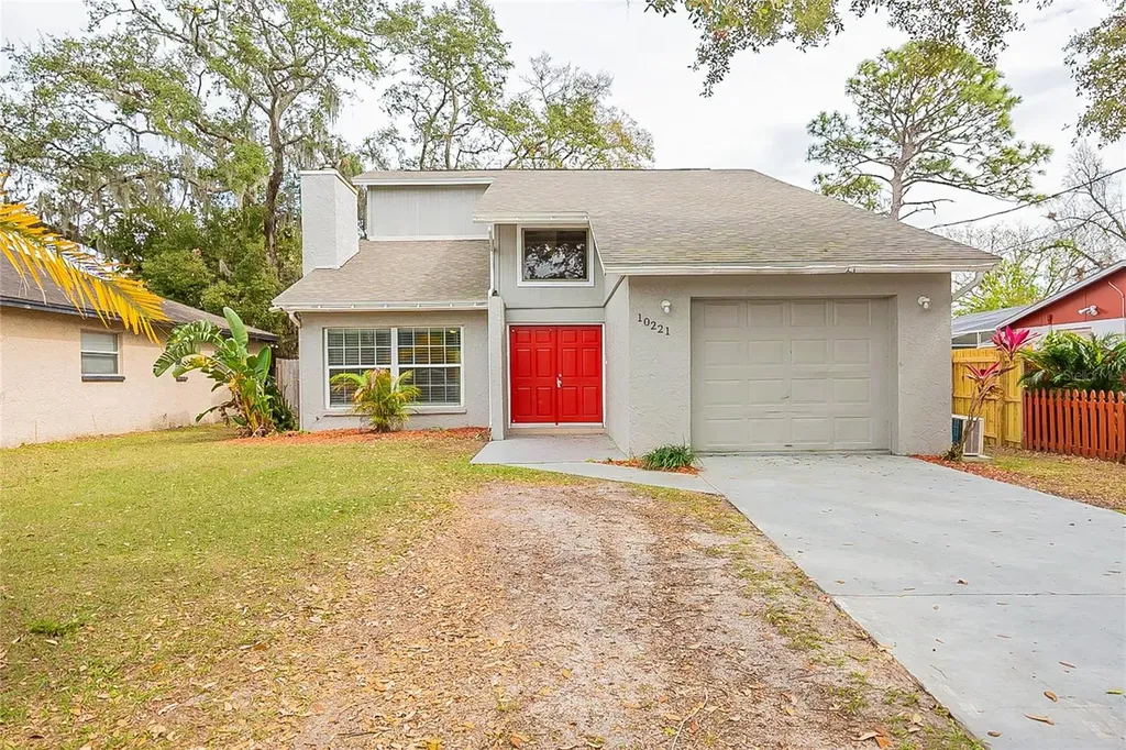 10221 N Oklawaha Avenue Tampa FL 33617