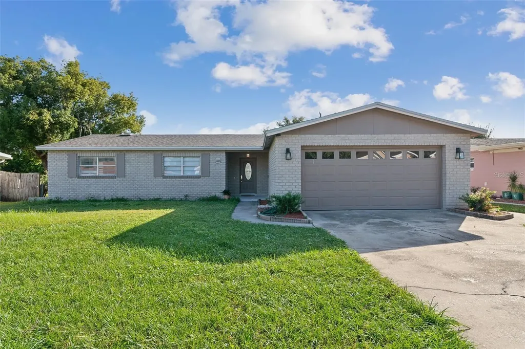 1905 Diamond Drive Orlando FL 32807