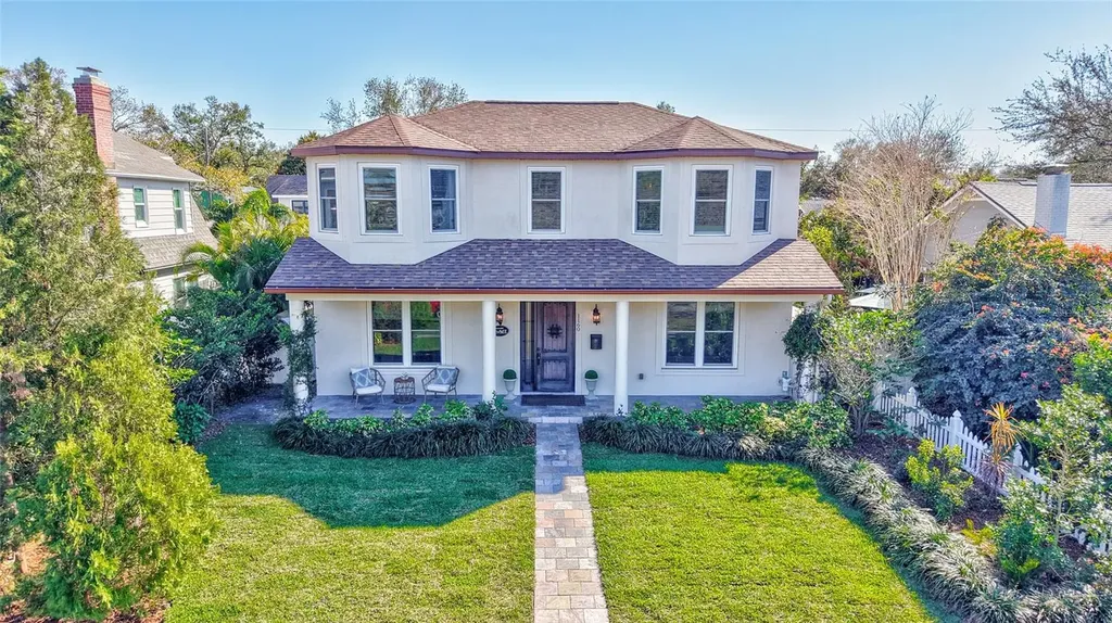 1160 26th Avenue N St Petersburg FL 33704