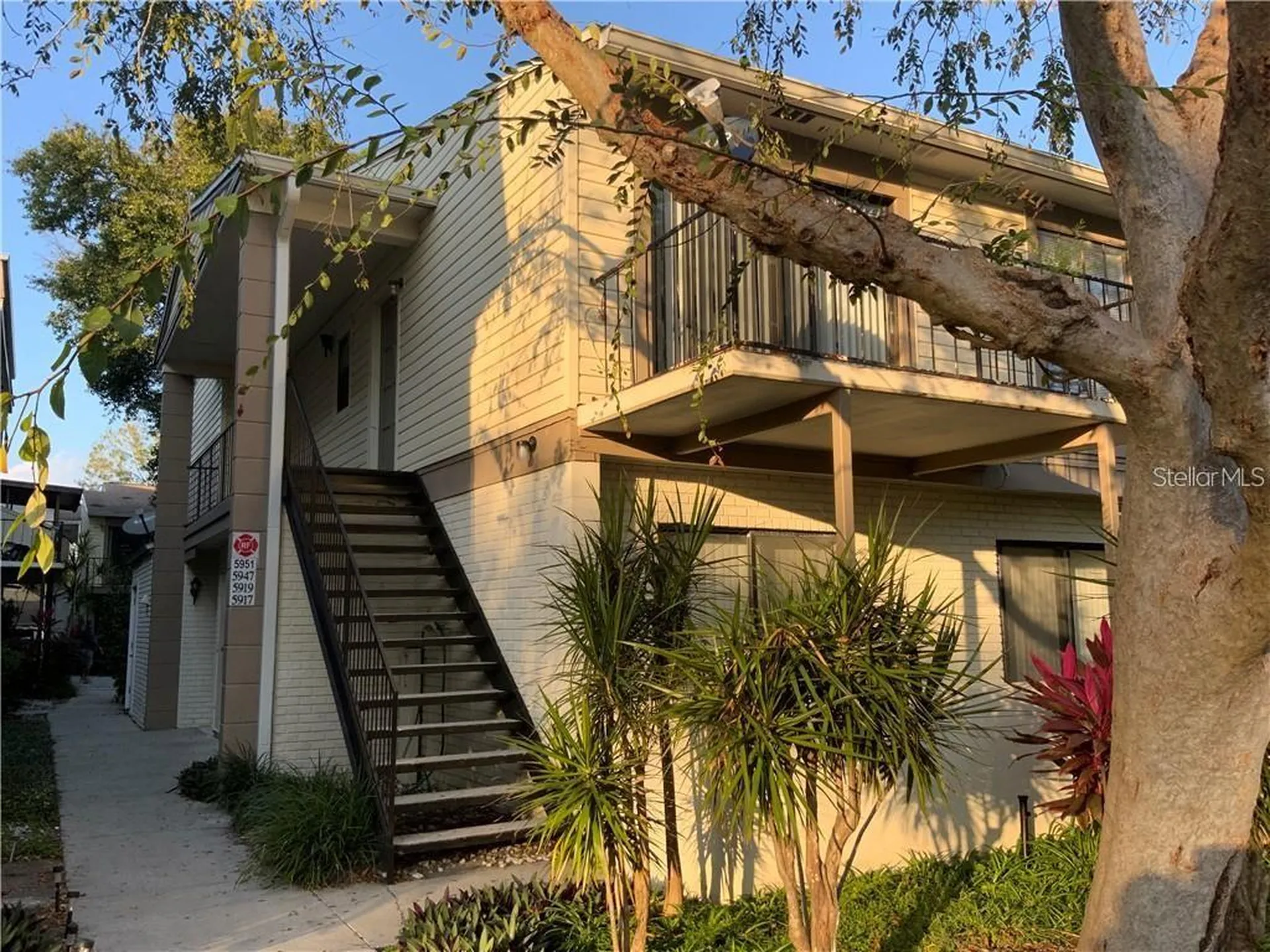 5951 Village Circle Orlando FL 32822