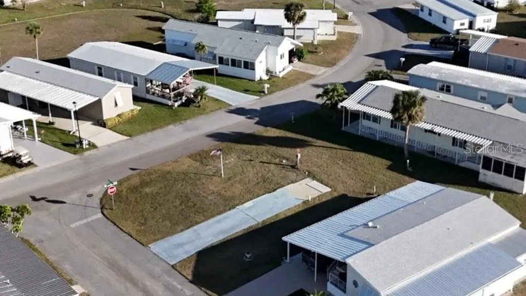 6704 Neighborly Court North Port FL 34287