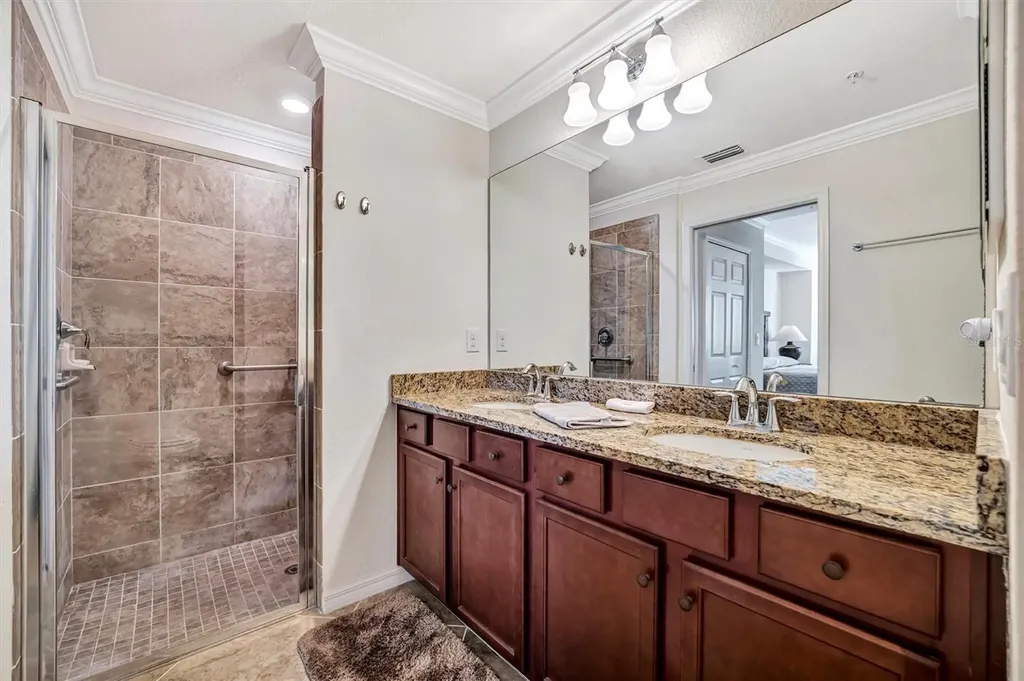 5527 Palmer Circle Bradenton FL 34211