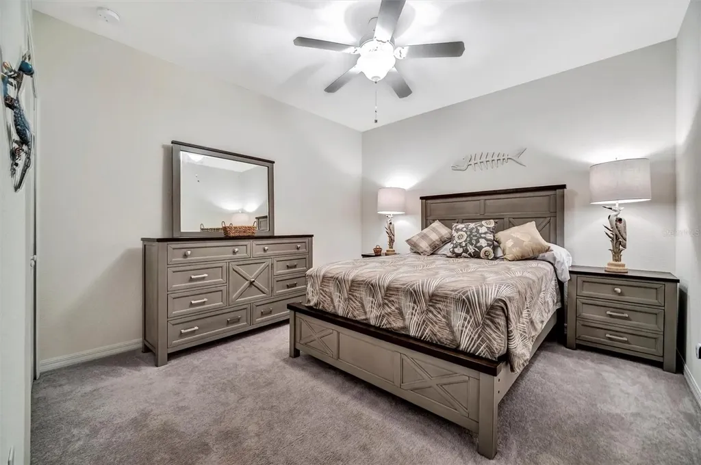 5527 Palmer Circle Bradenton FL 34211