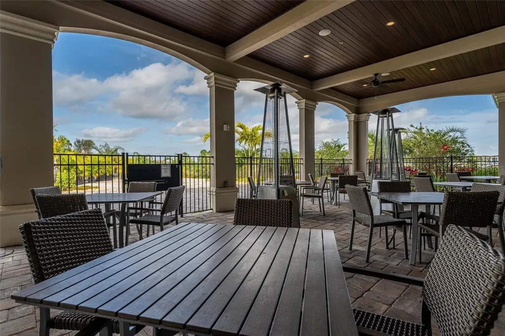 5527 Palmer Circle Bradenton FL 34211
