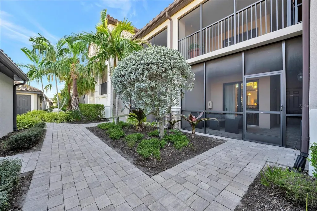 5527 Palmer Circle Bradenton FL 34211