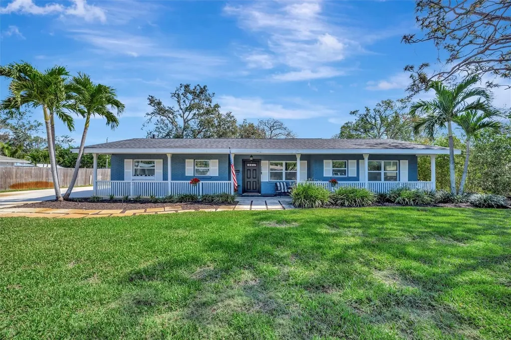 713 45th Street W Bradenton FL 34209