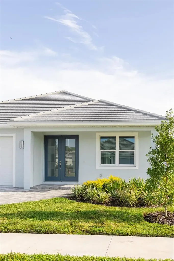 5213 Willow Lake Court Sarasota FL 34233