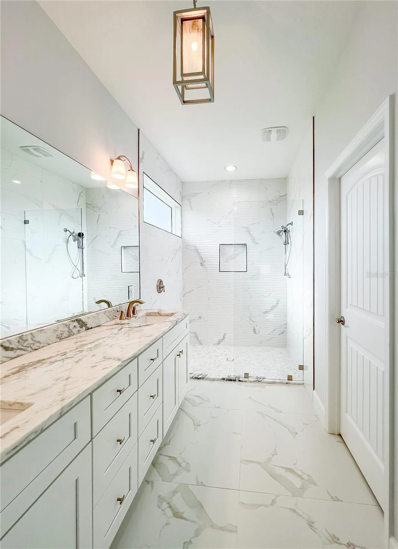 5213 Willow Lake Court Sarasota FL 34233