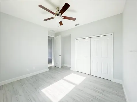 5213 Willow Lake Court Sarasota FL 34233