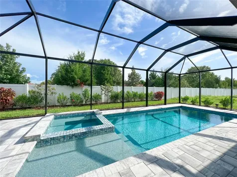 5213 Willow Lake Court Sarasota FL 34233