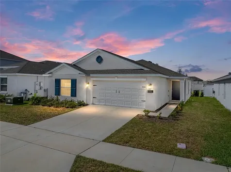 1946 Pond Pine Court Haines City FL 33844
