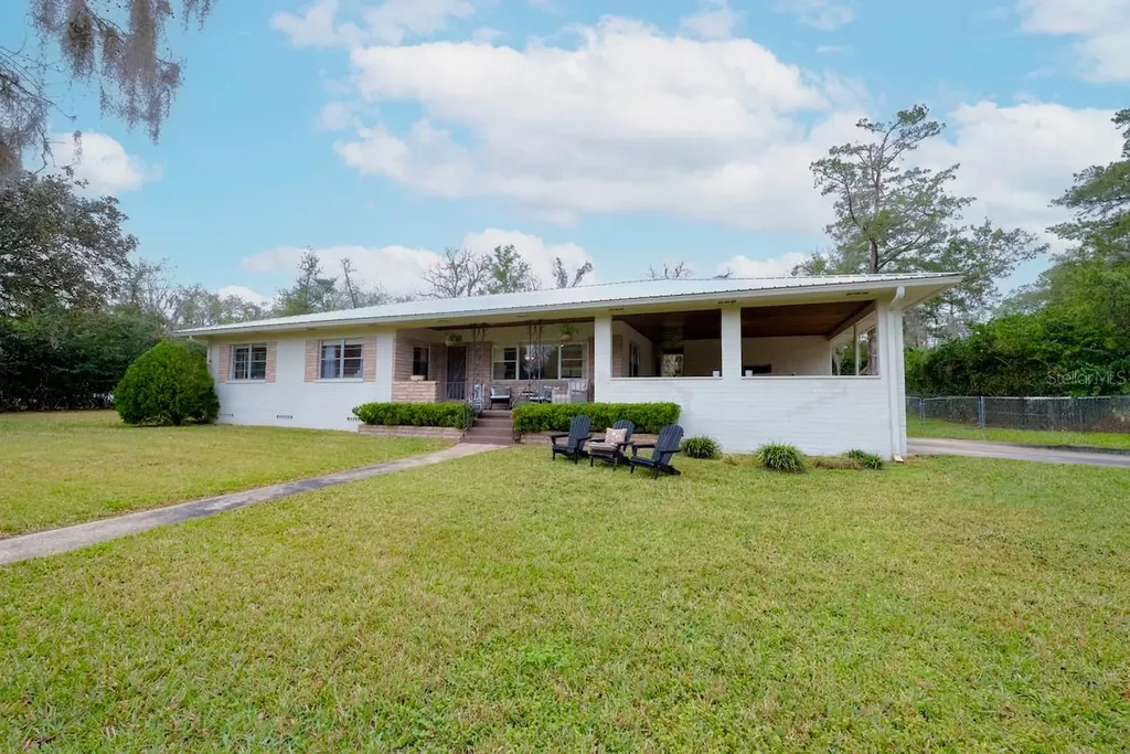 222 NW 7th Street Williston FL 32696