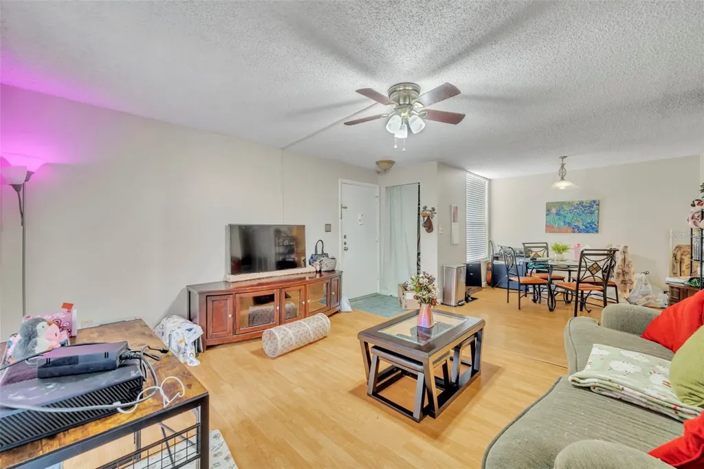 506 Orange Drive Altamonte Springs FL 32701