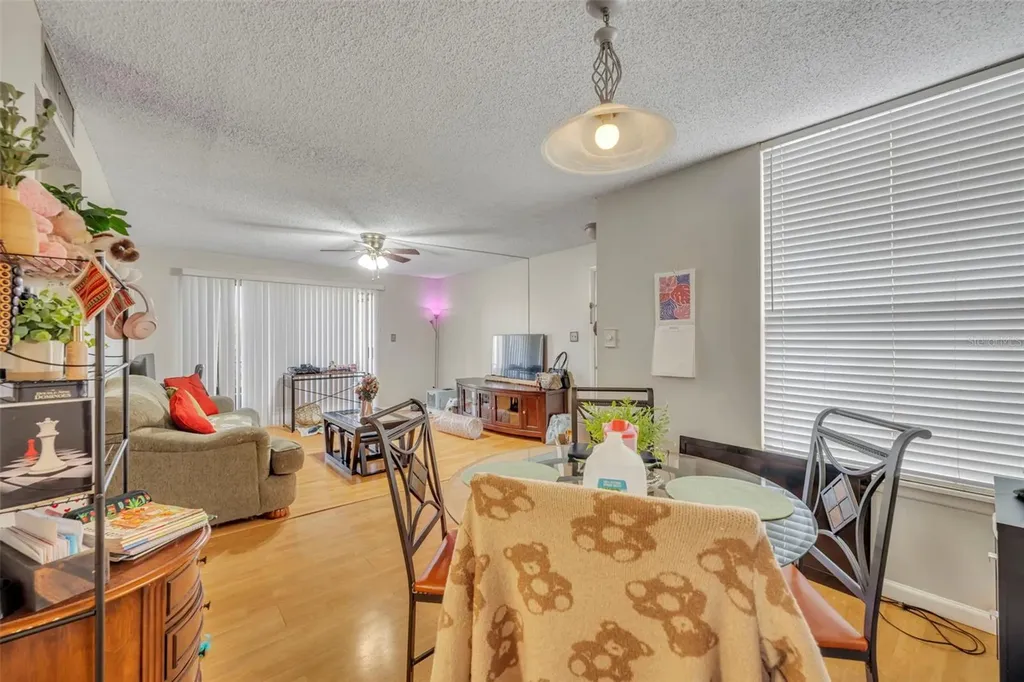 506 Orange Drive Altamonte Springs FL 32701