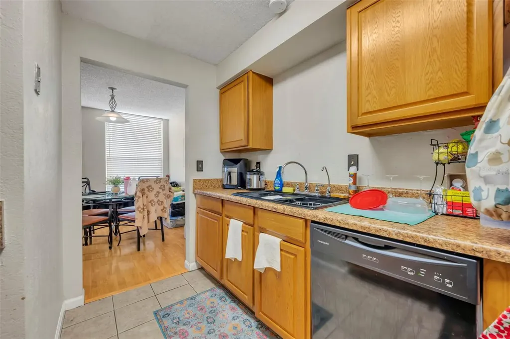 506 Orange Drive Altamonte Springs FL 32701