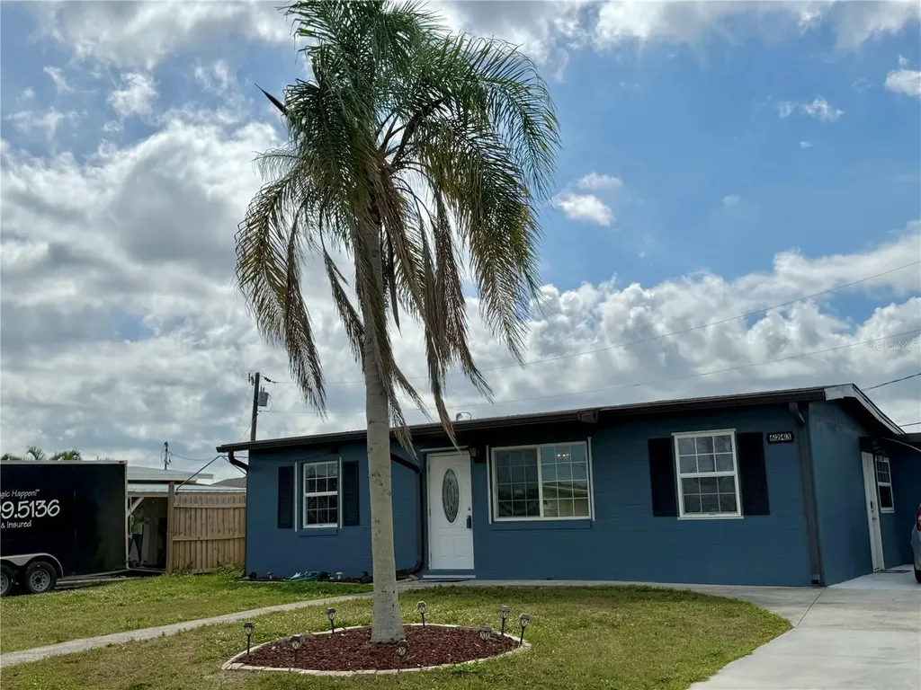 6243 Mayberry Avenue North Port FL 34287