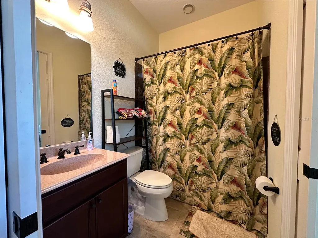 394 Nolane Lane Polk City FL 33868