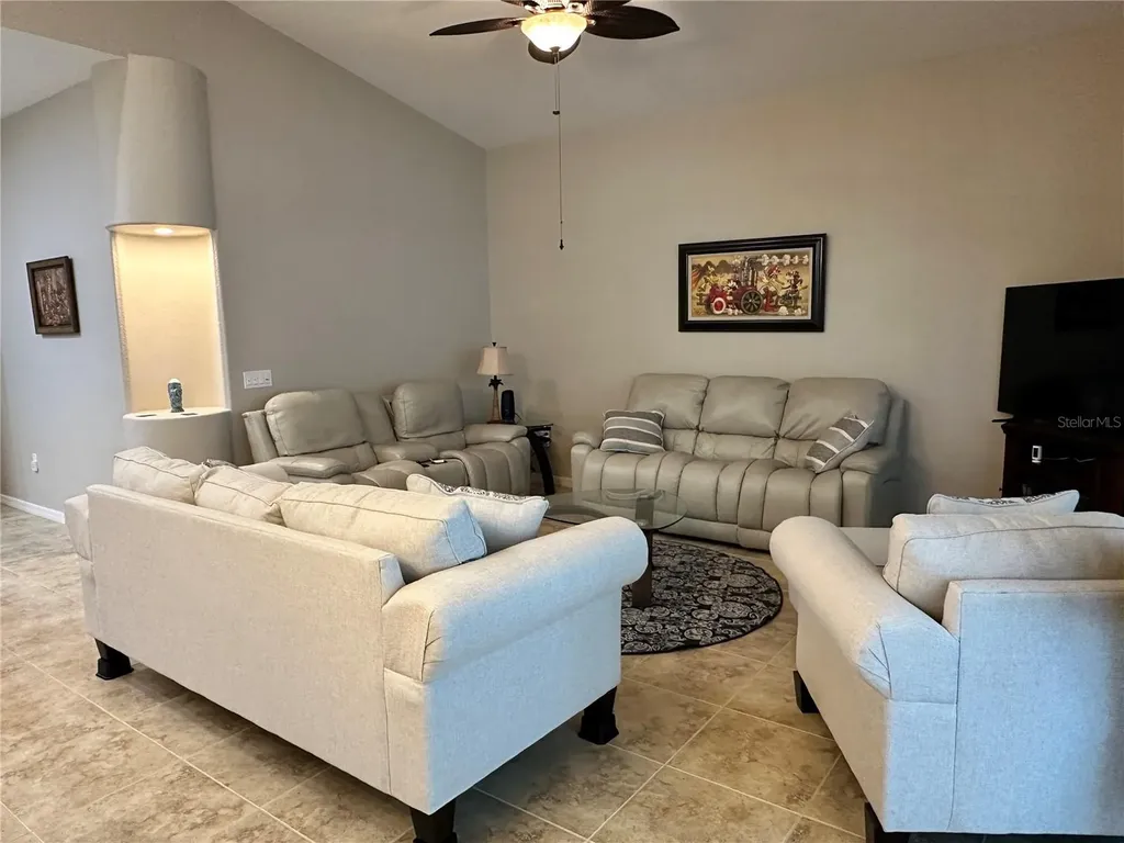 394 Nolane Lane Polk City FL 33868
