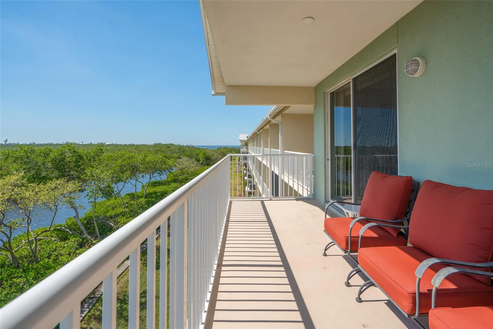 3230 Mangrove Point Drive Ruskin FL 33570