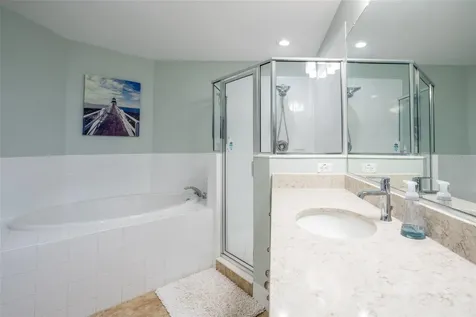3230 Mangrove Point Drive Ruskin FL 33570