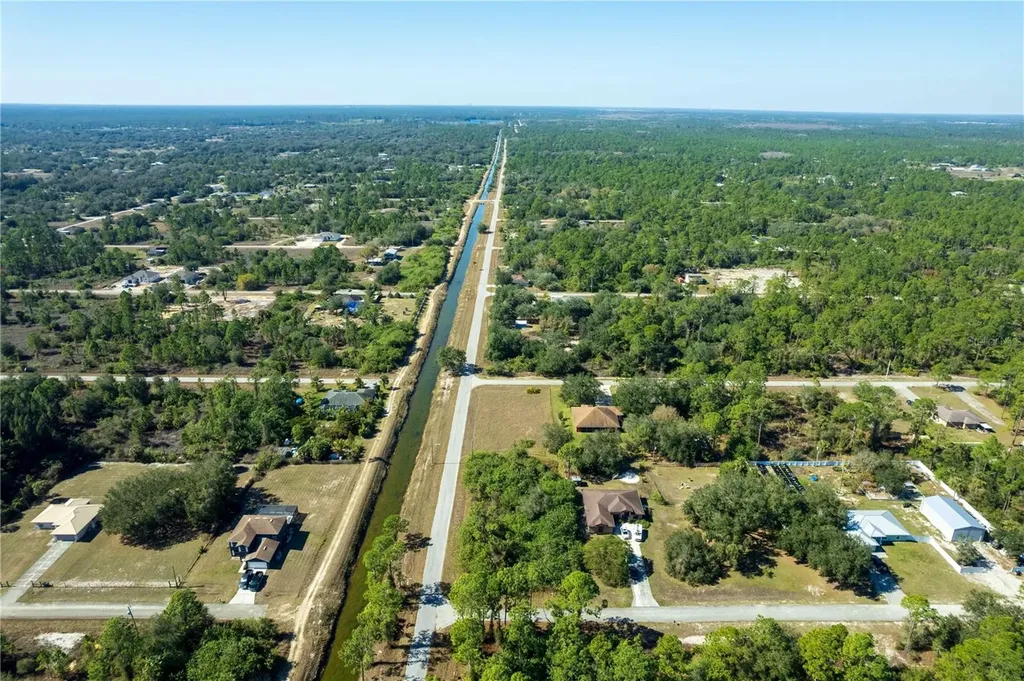 4407 E 20th Street Alva FL 33920