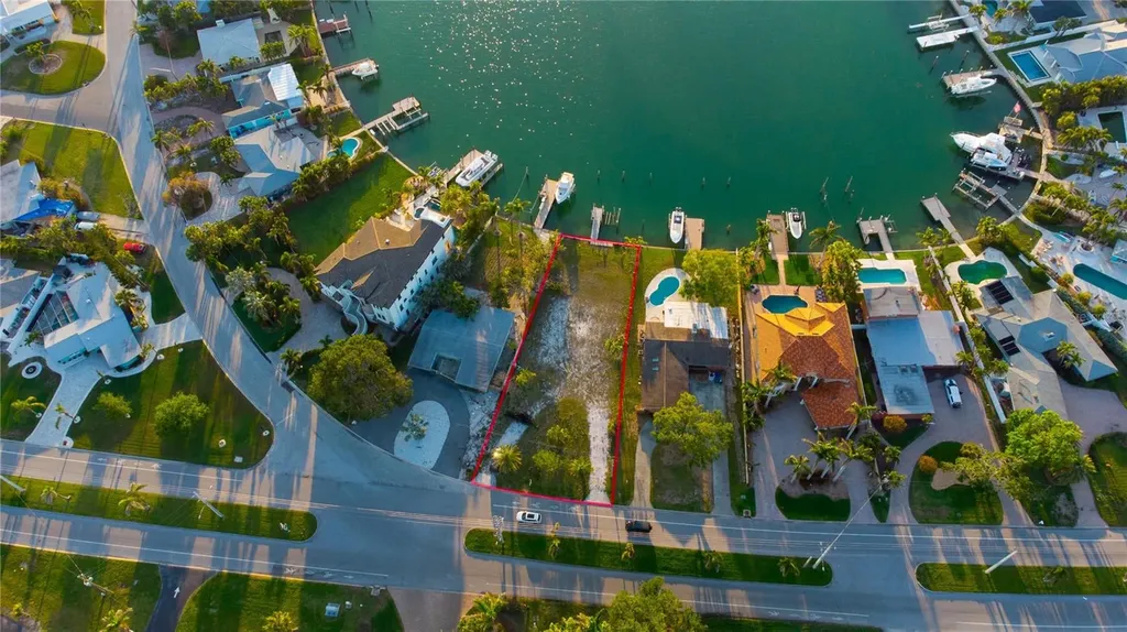 10304 Paradise Boulevard Treasure Island FL 33706