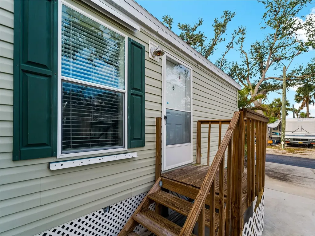1800 Englewood Road Englewood FL 34223