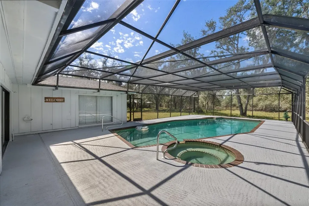1510 Lena Lane Sarasota FL 34240