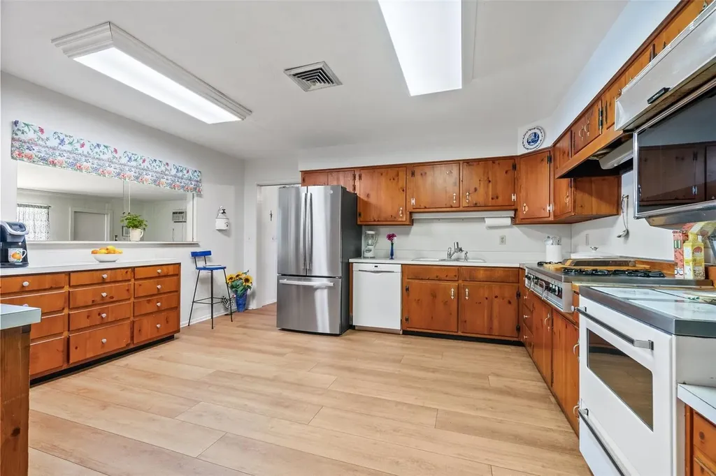 1510 Lena Lane Sarasota FL 34240